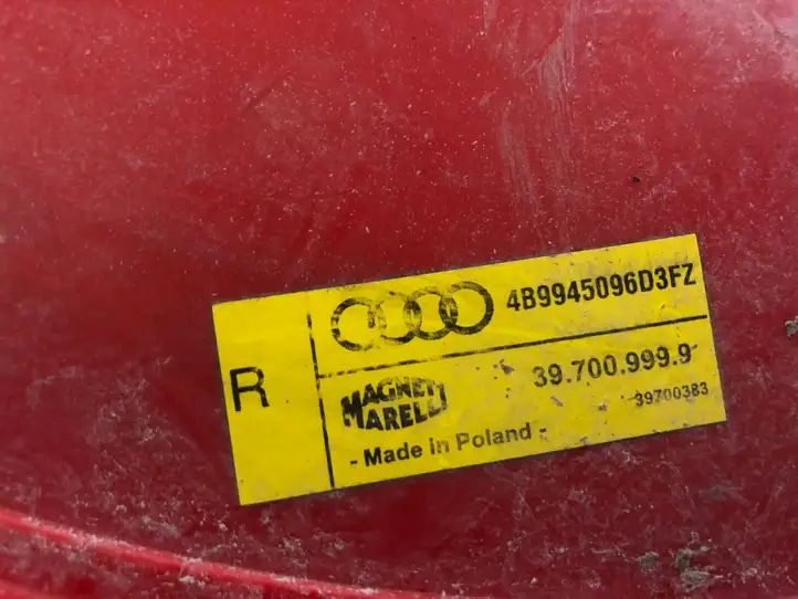Audi A6 S6 C5 4B (1997 - 2001) 4B9945096D3FZ Задний фонарь в кузове — фото 3