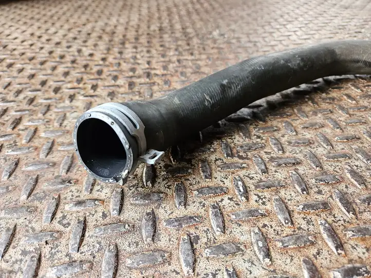 Mercedes-Benz A W177 (2018 - ) A2475010982 Шланги системы охлаждения — фото 2