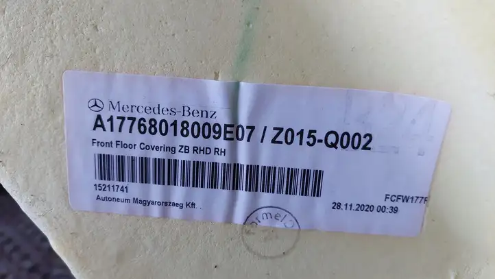 Mercedes-Benz A W177 (2018 - ) A17768018009 Передний коврик салона — фото 2