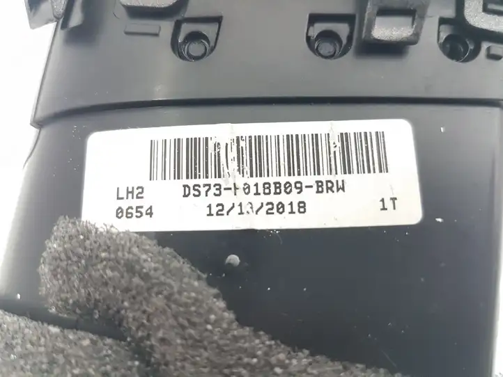 Ford Fusion II (2013 - ) DS73F018B09BRW Боковой воздушный дефлектор — фото 4