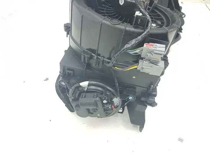 Ford Fusion II (2013 - ) DHS7H19B555CLD Комплект системы вентиляции салона — фото 11
