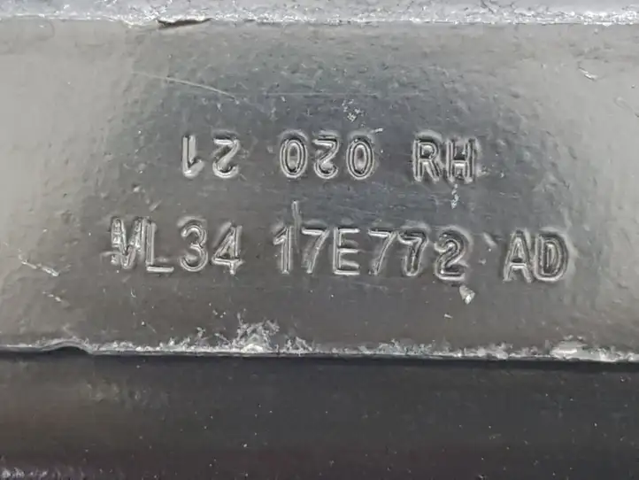 Ford F150 (2020 - ) ML3417B984 Кронштейн переднего бампера — фото 4