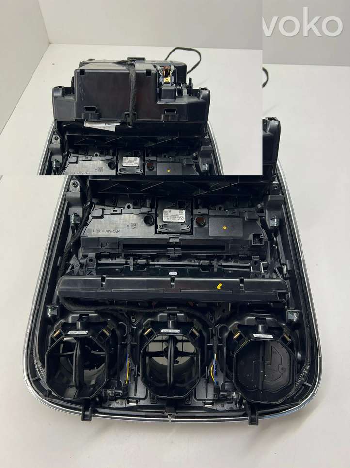 Mercedes-Benz C W205 (2014 - 2021)  A2056809504 Отделочный щит панели (центральный)