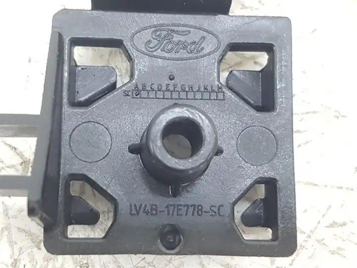 Ford Escape IV (2020 - ) LV4B17E778 Кронштейн переднего бампера — фото 4