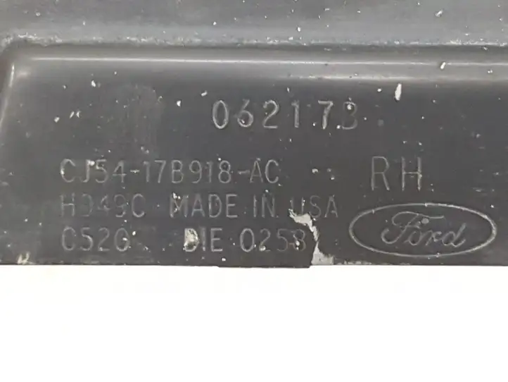 Ford Escape III (2013 - 2019) CJ5417B918 Кронштейн заднего бампера — фото 2