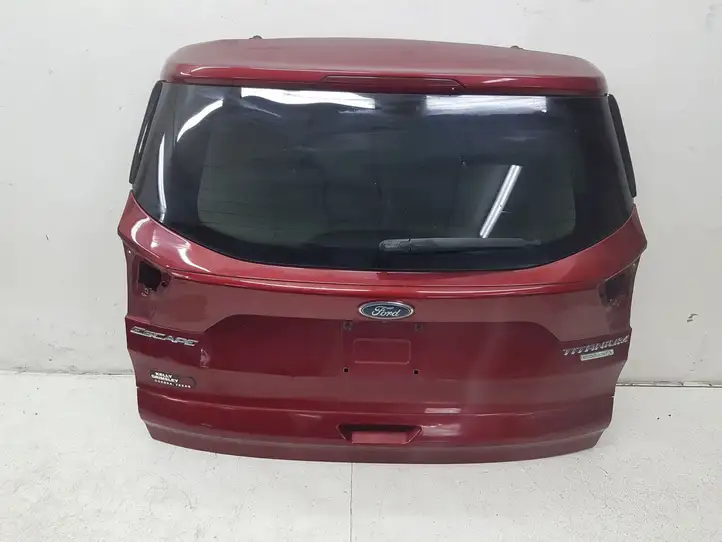 Ford Escape III (2013 - 2019) Крышка багажника — фото 1