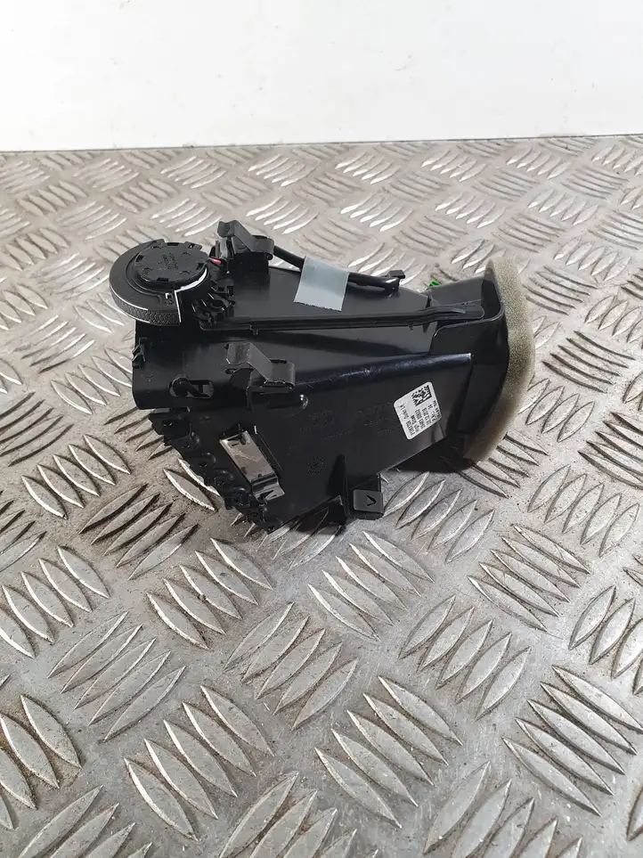 Volvo XC90 (2014 - 2019) 31363709 Боковой воздушный дефлектор — фото 2