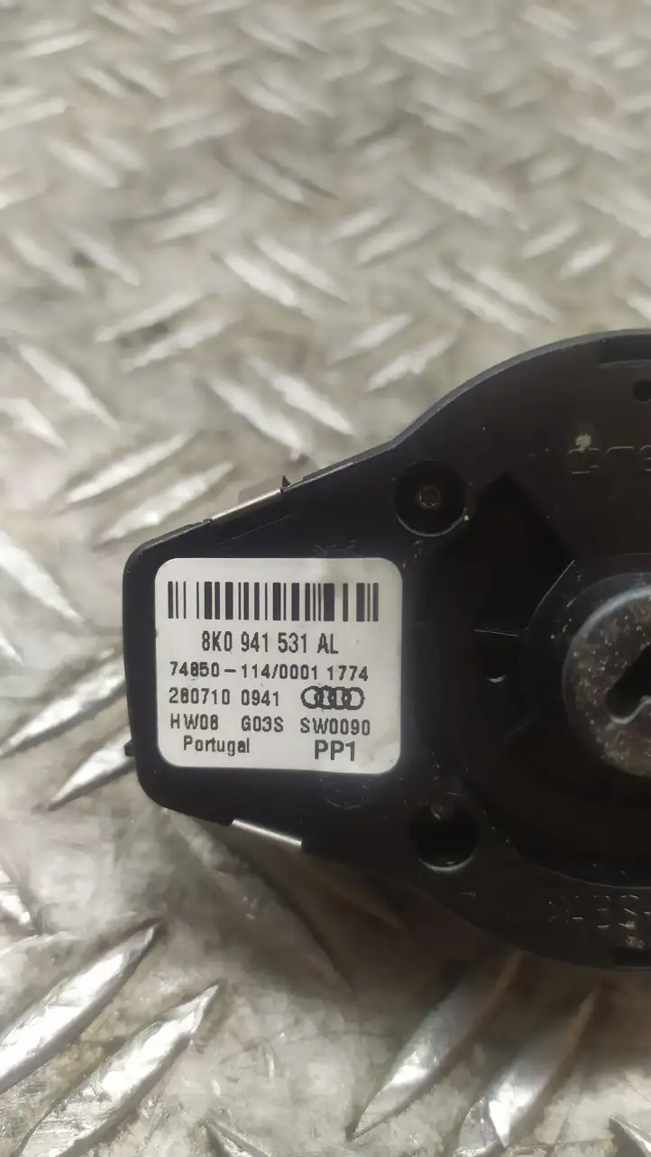 Audi A4 S4 B8 8K (2007 - 2011) 8K0941531AL Включатель фонарей — фото 3