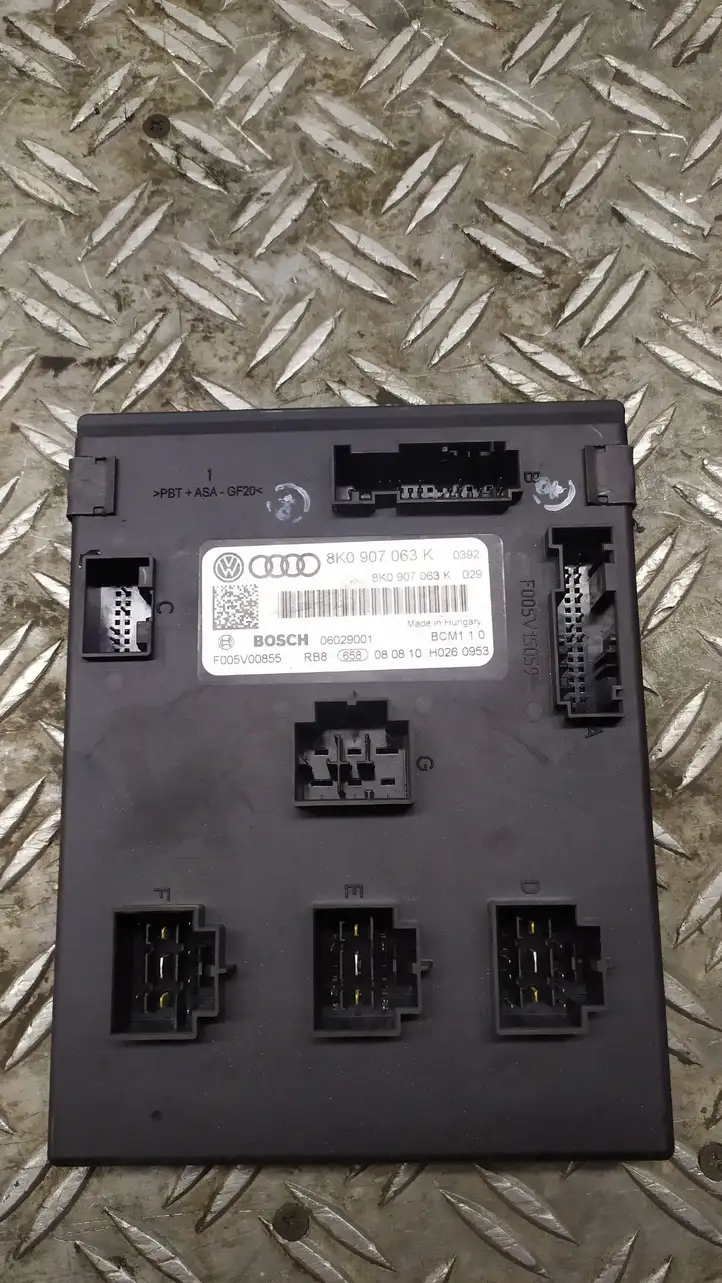 Audi A4 S4 B8 8K (2007 - 2011) 8K0907063K Модуль комфорта — фото 1