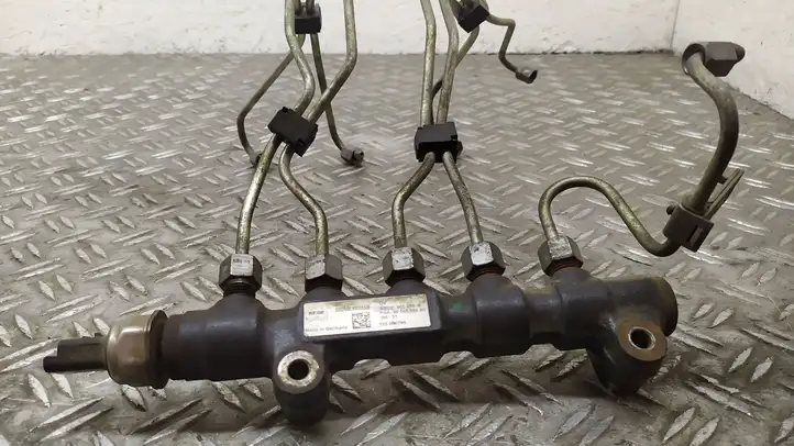 Citroen C5 (2004 - 2008) 000709900497 Магистральная топливная трубка — фото 3