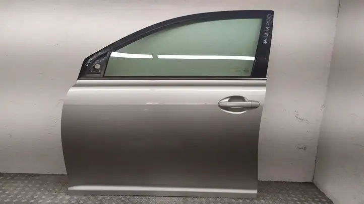 Toyota Avensis T250 (2003 - 2006) Дверь — фото 1