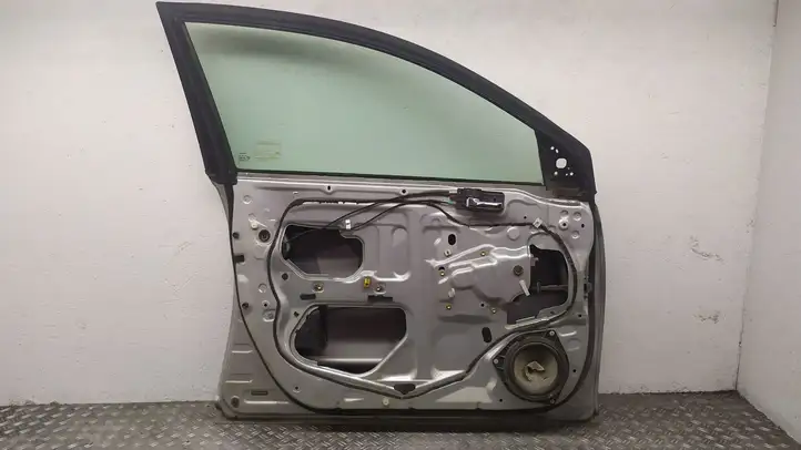 Toyota Avensis T250 (2003 - 2006) Дверь — фото 4