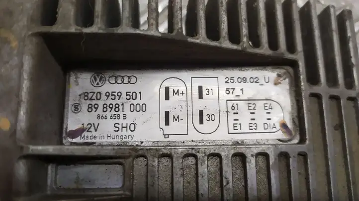 Audi Q7 4L (2005 - 2009) 8Z0959501 Реле вентилятора охлаждения — фото 3