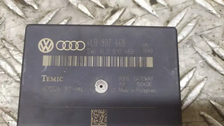 Audi Q7 4L (2005 - 2009) 4L0907468 Прочие блоки управления — фото 3