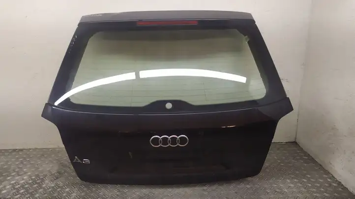 Audi A3/S3 8P (2003 - 2005) Крышка багажника — фото 1