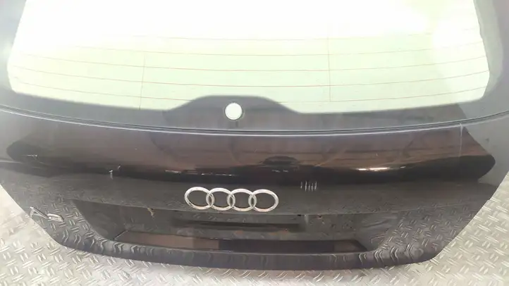 Audi A3/S3 8P (2003 - 2005) Крышка багажника — фото 2