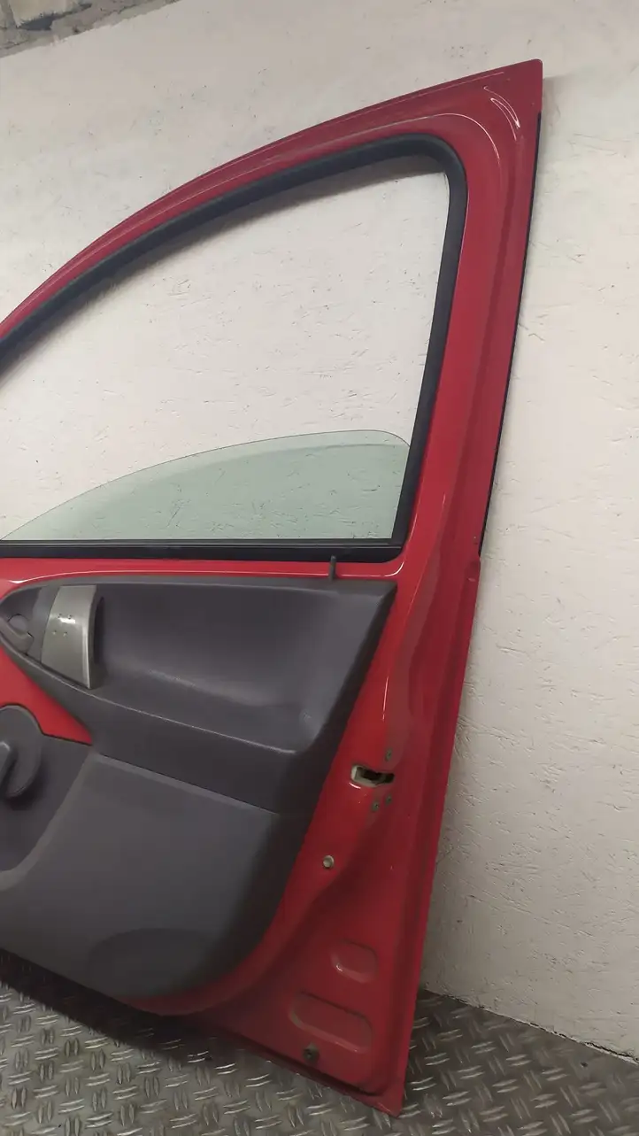 Toyota Aygo AB10 (2005 - 2008) Дверь — фото 5