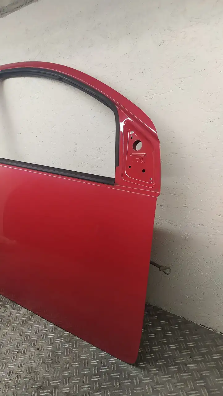 Toyota Aygo AB10 (2005 - 2008) Дверь — фото 6