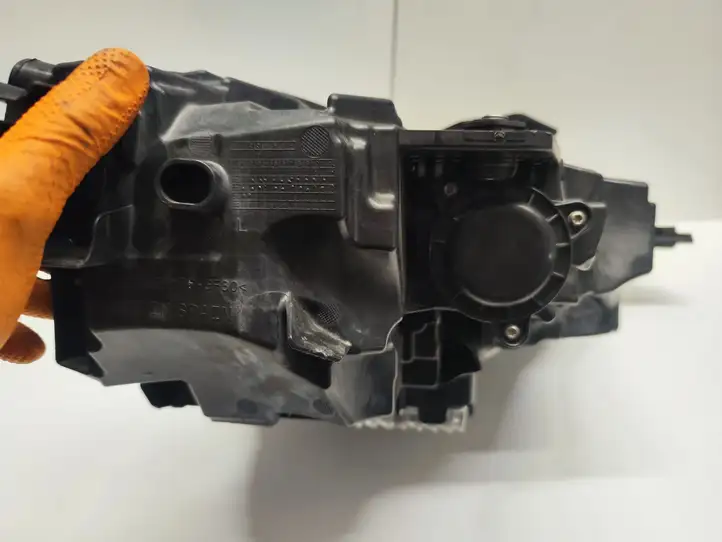 Audi A3/S3 8Y (2020 - ) 8Y0941035F Передняя фара — фото 3