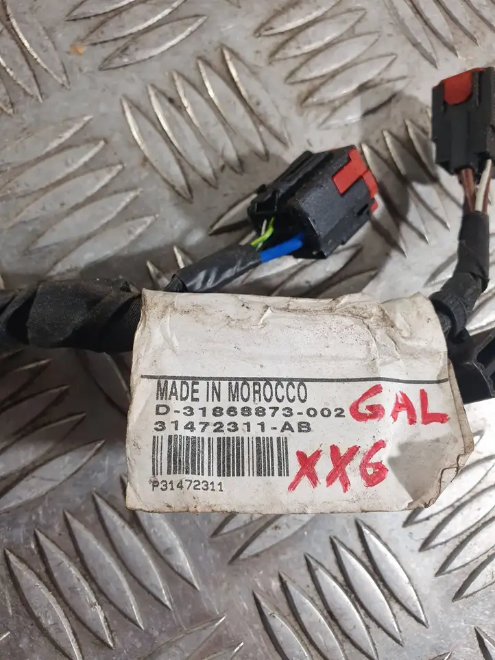 Volvo XC60 (2017 - ) 31868873 Прочая электропроводка — фото 3
