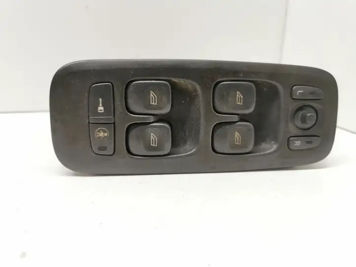 Volvo V70 (2000 - 2004) 8682949 Кнопка стеклоподъемников — фото 1