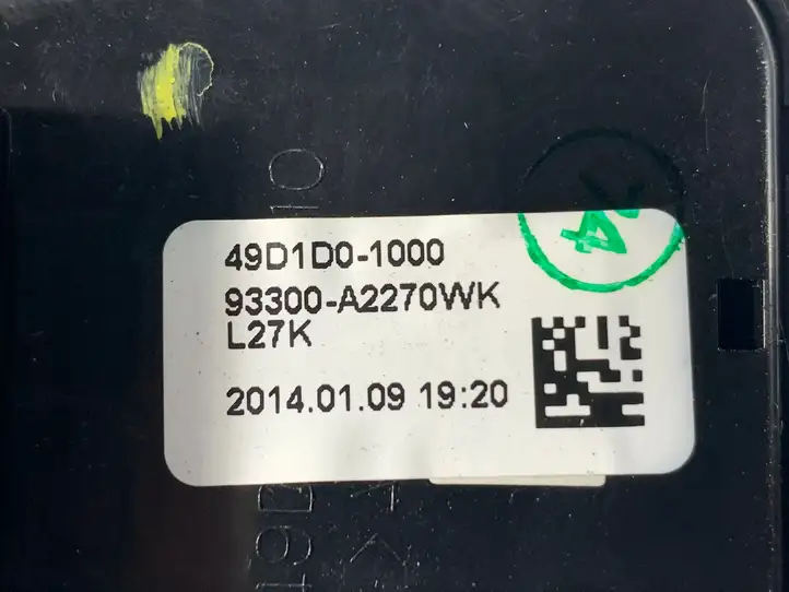 Kia Ceed (2012 - 2015) 93300A2270WK Включатель регулировки освещения панели — фото 3