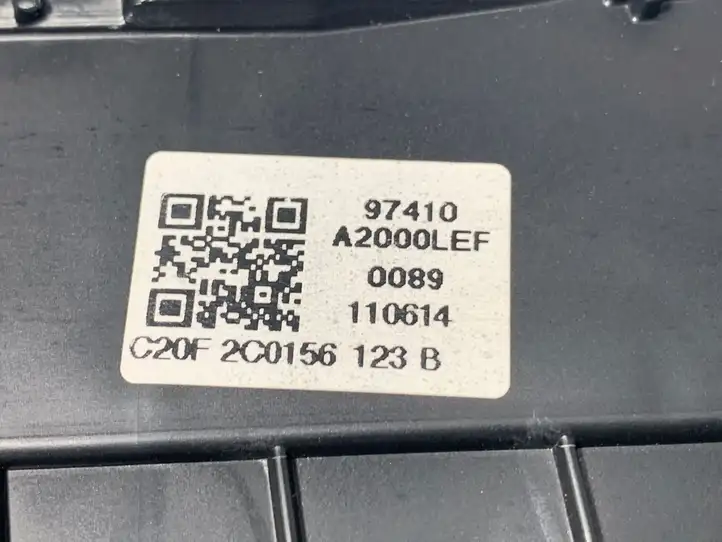 Kia Ceed (2012 - 2015) 97410A2000LEF Центральный воздушный дефлектор — фото 3
