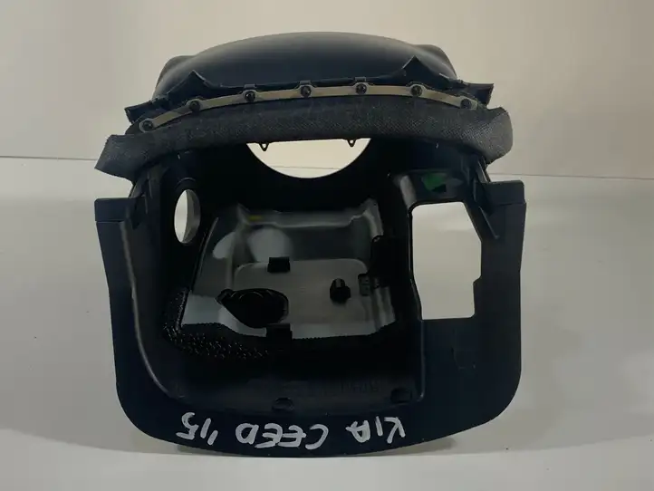 Kia Ceed (2012 - 2015) 84853A2000 Обшивка рулевой колонки — фото 5