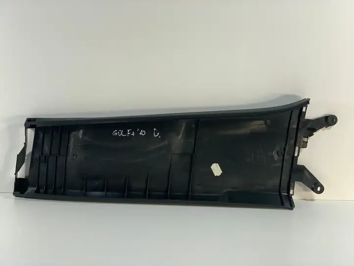 Volkswagen Golf Plus (2008 - 2014) 5M0867298H Нижняя обшивка стойки B — фото 3