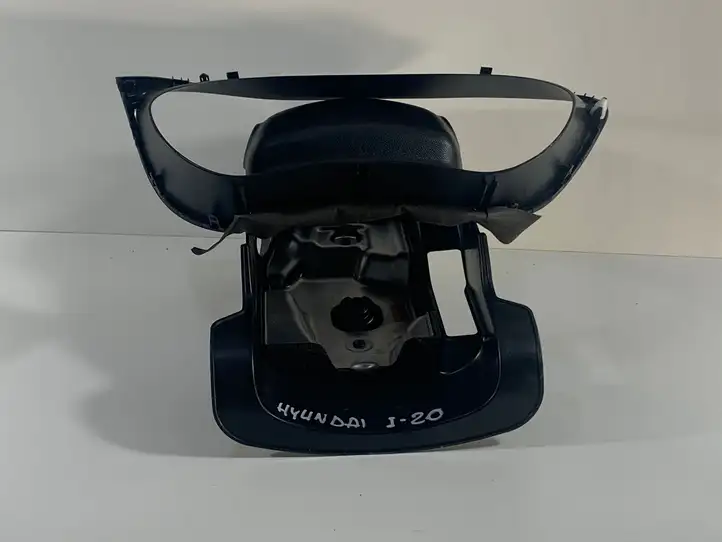 Hyundai i20 (GB IB) (2014 - 2018) 84830C8100 Обшивка рулевой колонки — фото 2