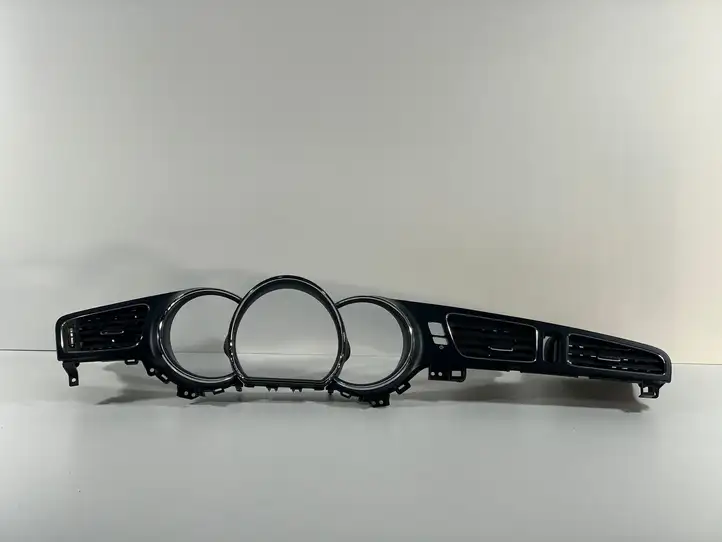 Kia Ceed (2012 - 2015) 84832A2000CR Центральный воздушный дефлектор — фото 7