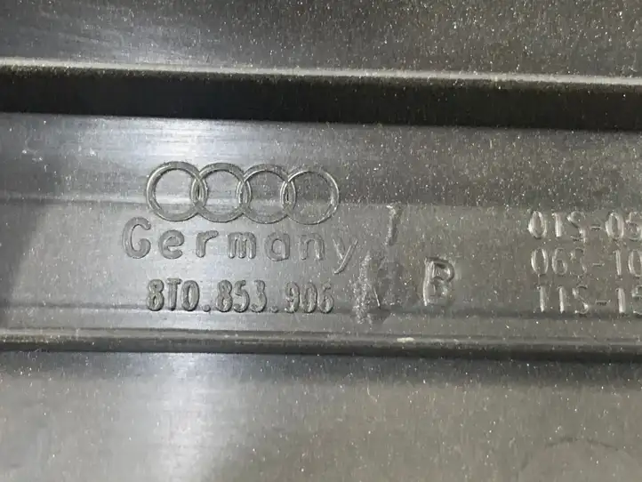 Audi A5 8T 8F (2011 - 2016) 8T0853906B Внутренняя отделка переднего порога — фото 4