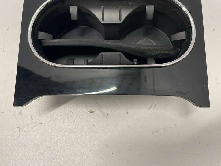 Bentley Continental (2003 - 2017)  3W0858082 Держатель чашки