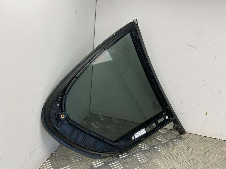 BMW 3 F30 F35 F31 (2012 - 2018)  7381347 Рамка дверного стекла задней двери