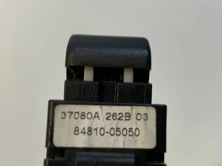 Toyota Avensis T250 (2003 - 2006) 8481005050 Блок кнопок стеклоподъемников — фото 2