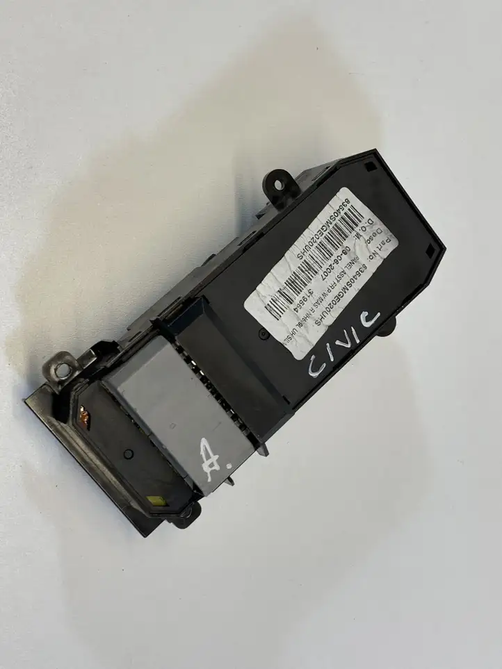 Honda Civic (2006 - 2011) 83540SMGE02 Блок кнопок стеклоподъемников — фото 3