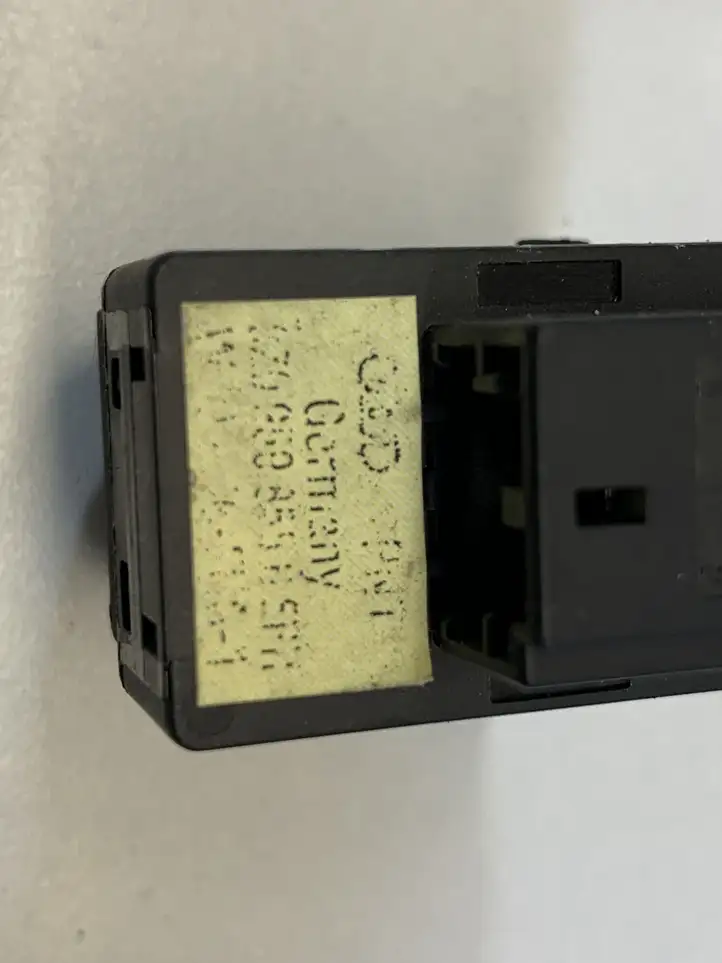 Audi A3/S3 8P (2004 - 2008) 8Z0959855B Кнопка стеклоподъемников — фото 2