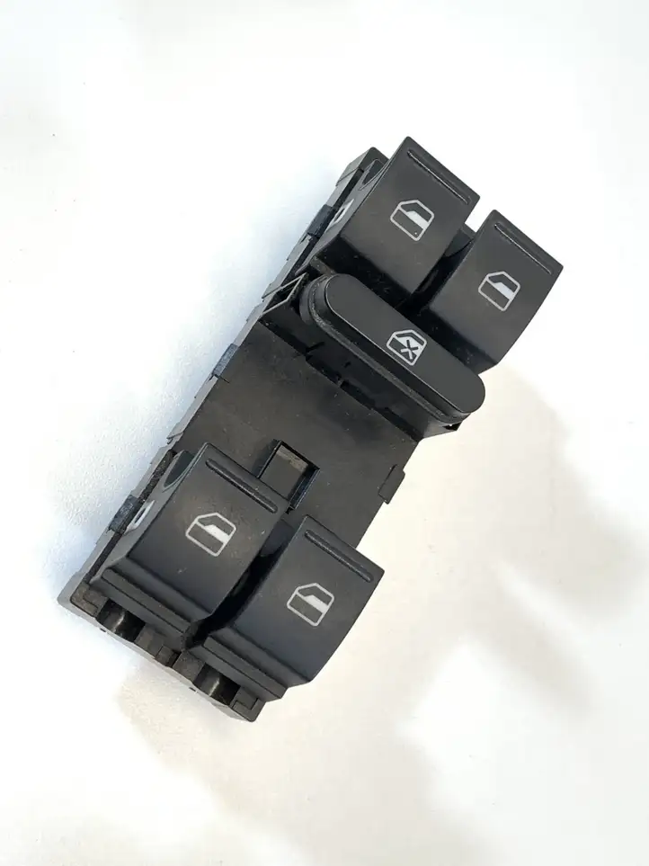 Volkswagen PASSAT B6 (2005 - 2010) 1K4959857B Блок кнопок стеклоподъемников — фото 1