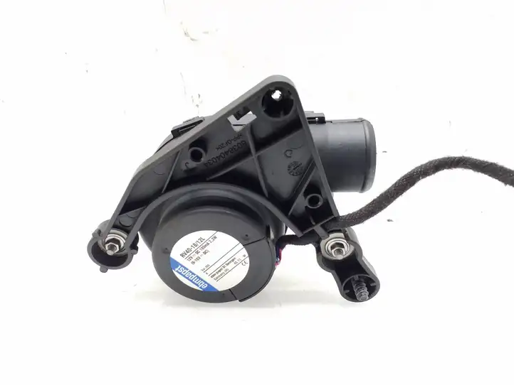 Mercedes-Benz C W204 (2007 - 2014) A2049060015 Прочие детали салона — фото 4