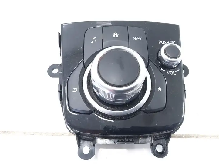   (2013 - 2017)  BHN166CM0C Мультимедийный контроллер