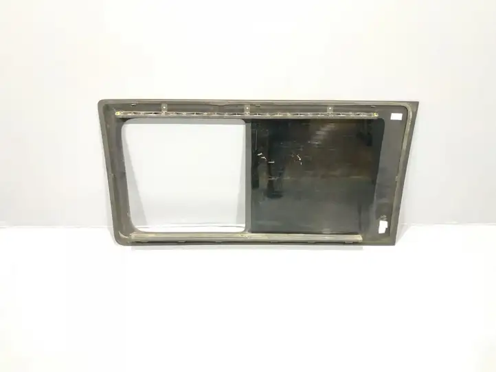 Volkswagen Transporter-Caravelle (2003 - 2009)   Основное стекло задних дверей