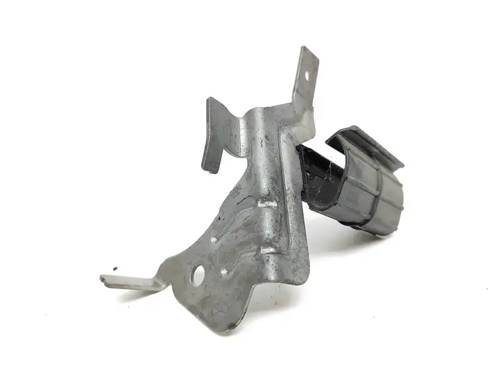 Audi Q2 (2016 - )  5K0971858 Другая деталь отсека двигателя