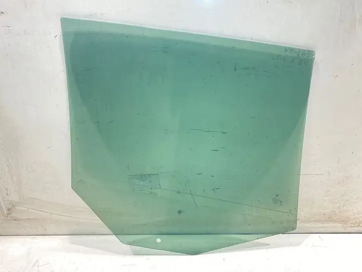 BMW 5 E60 E61 (2004 - 2010)  43R002092 Основное стекло задних дверей