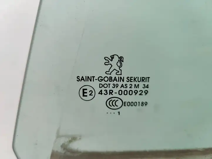 Peugeot 508 (2010 - 2014) 43R000929 Стекло задней двери — фото 3