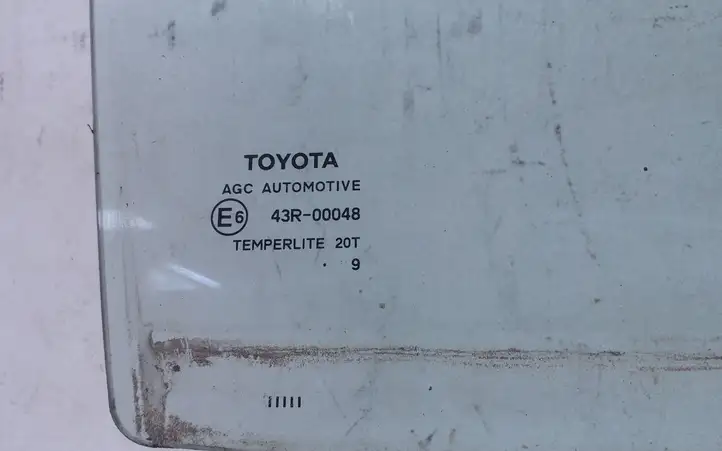 Toyota Avensis T270 (2009 - 2012) Стекло задней двери — фото 2
