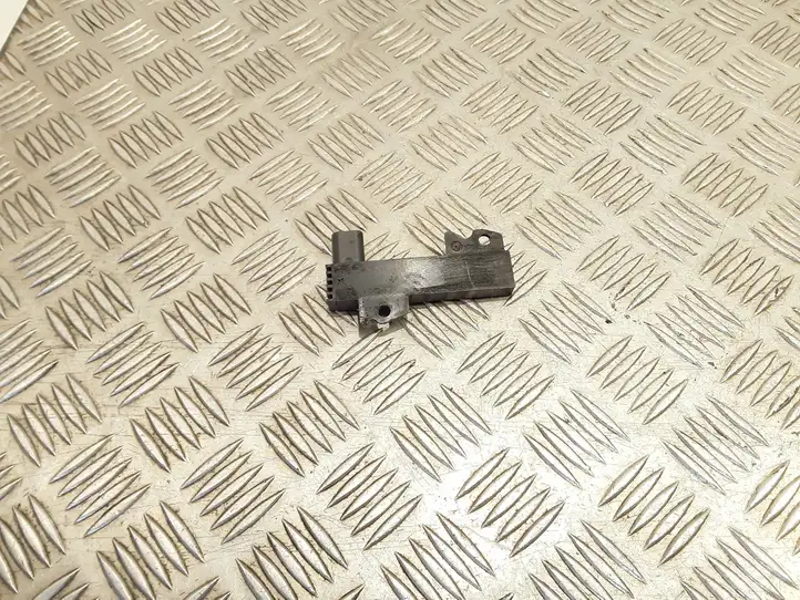 Ford Mondeo MK IV (2007 - 2014)  8M5T15K603KA Усилитель антенны