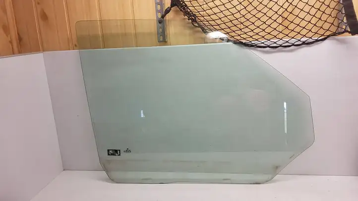 Volkswagen Transporter-Caravelle (2003 - 2009)   Основное стекло передних дверей (четырехдверного автомобиля)