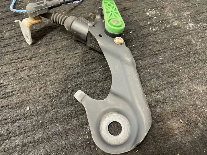 Porsche Macan (95B) (2014 - 2018) 4H0907503 Датчик уровня фар — фото 8