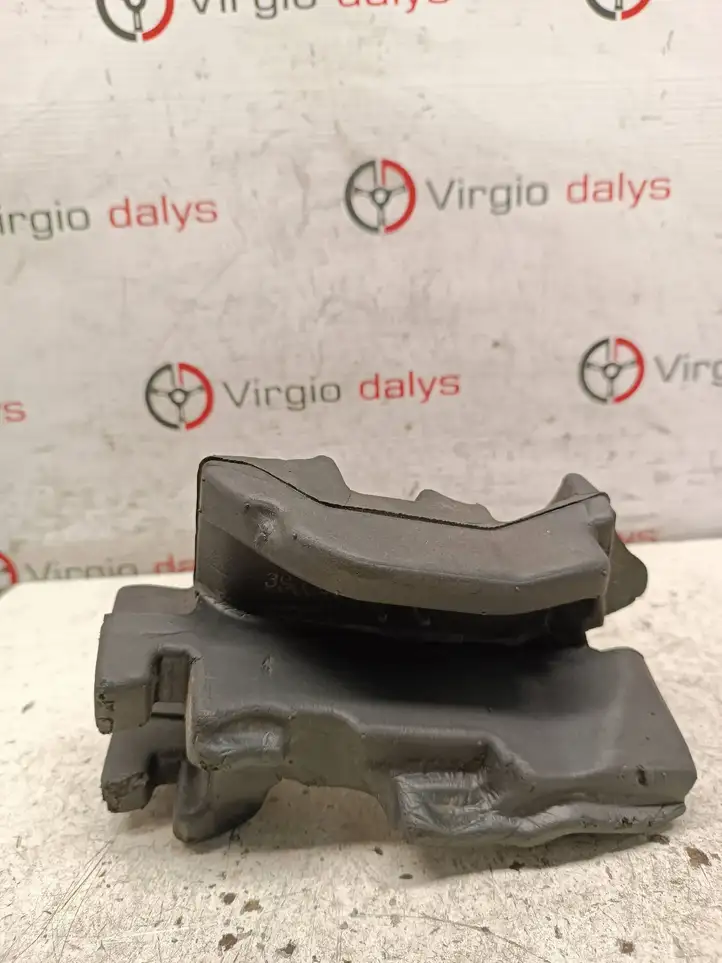 Chevrolet Cruze II (2016 - )  39024645 Накладки стеклоочистителей (жабо)