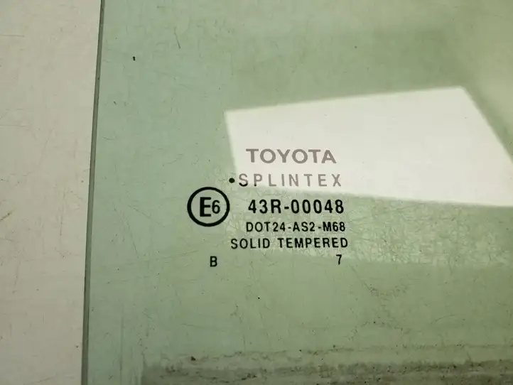 Toyota Yaris (2005 - 2009) AS2 Стекло задней двери — фото 3